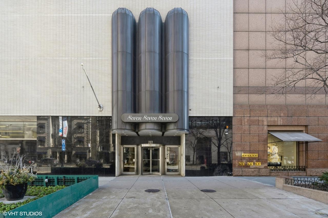 777 N Michigan Ave. #3407, Chicago, IL 60611