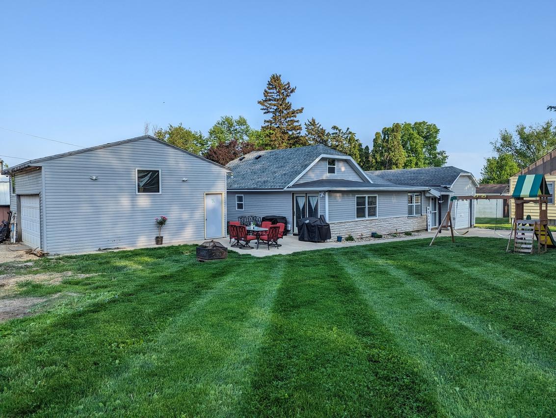 1507 S Bidwell Ave., Freeport, IL 61032