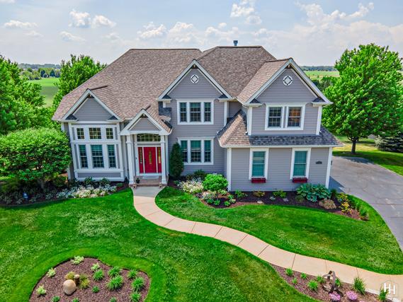 6205 Whiting Dr., Mchenry, IL 60050