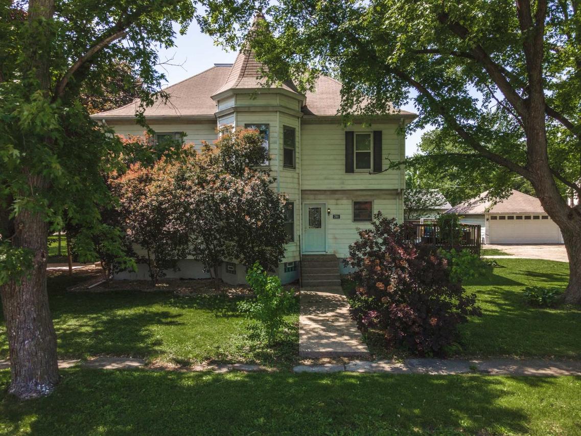 201 N Morgan St., Odell, IL 60460