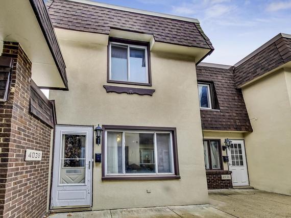 4038 Fitzjames Walk, Oak Lawn, IL 60453