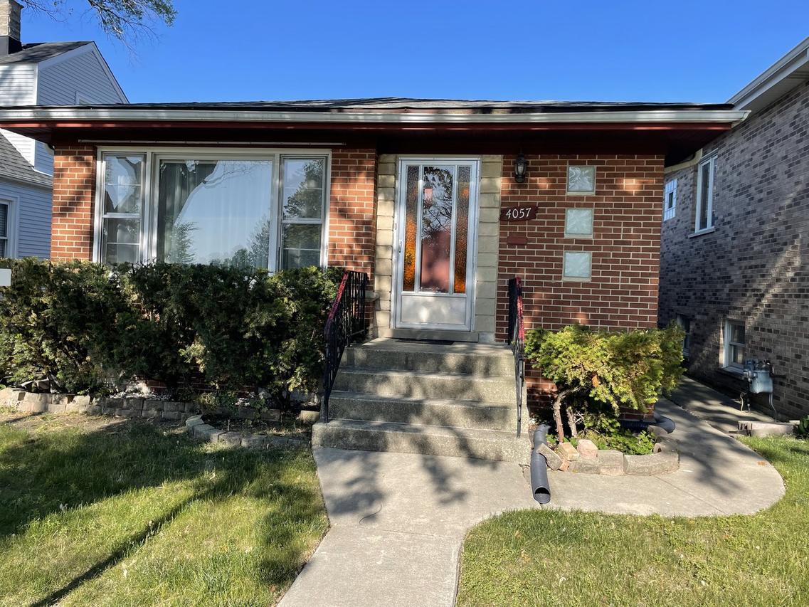4057 N Ozanam Ave., Norridge, IL 60706