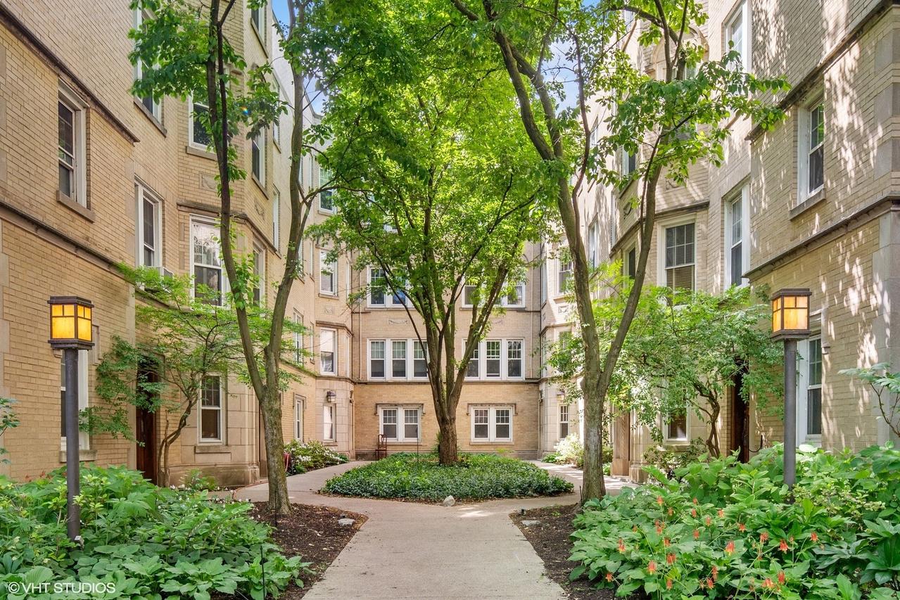 1439 W Elmdale Ave. #2S, Chicago, IL 60660