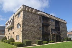 5710 S Archer Ave. #3A, Chicago, IL 60638