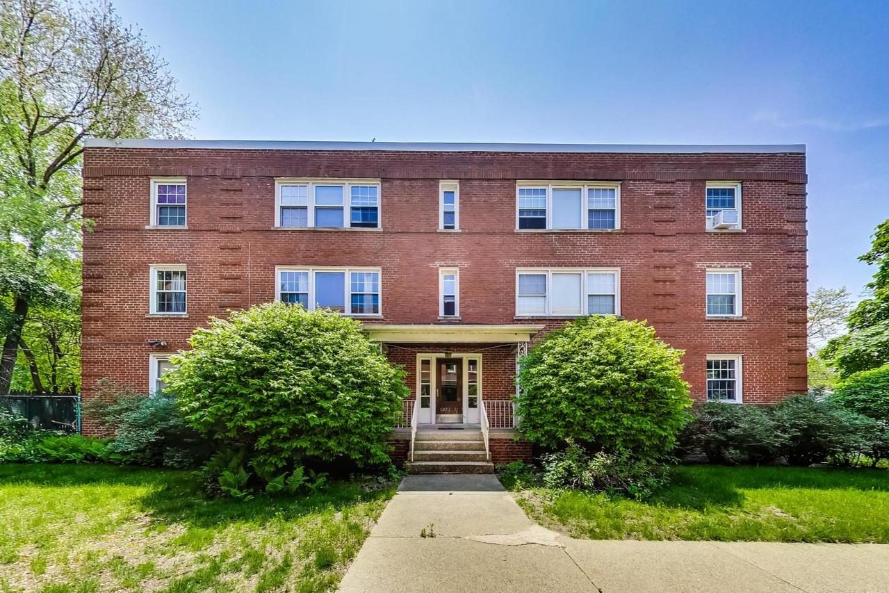 6821 N Hamilton Ave. #1, Chicago, IL 60645