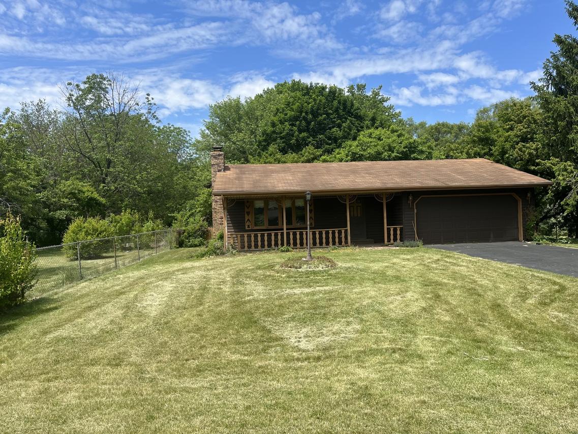 6816 Stardust Tr., Roscoe, IL 61073