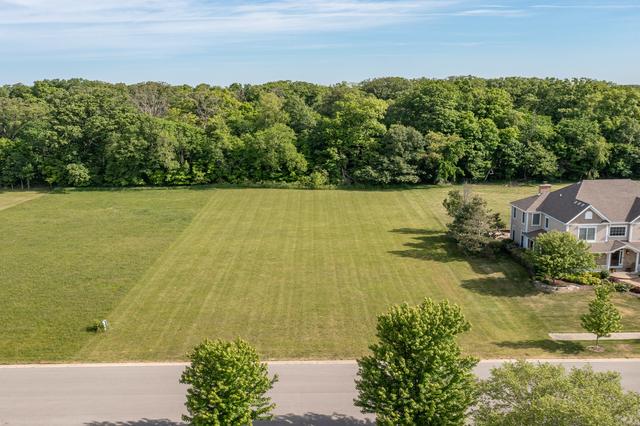 6005 Whitetail Ridge Dr., Yorkville, IL 60560