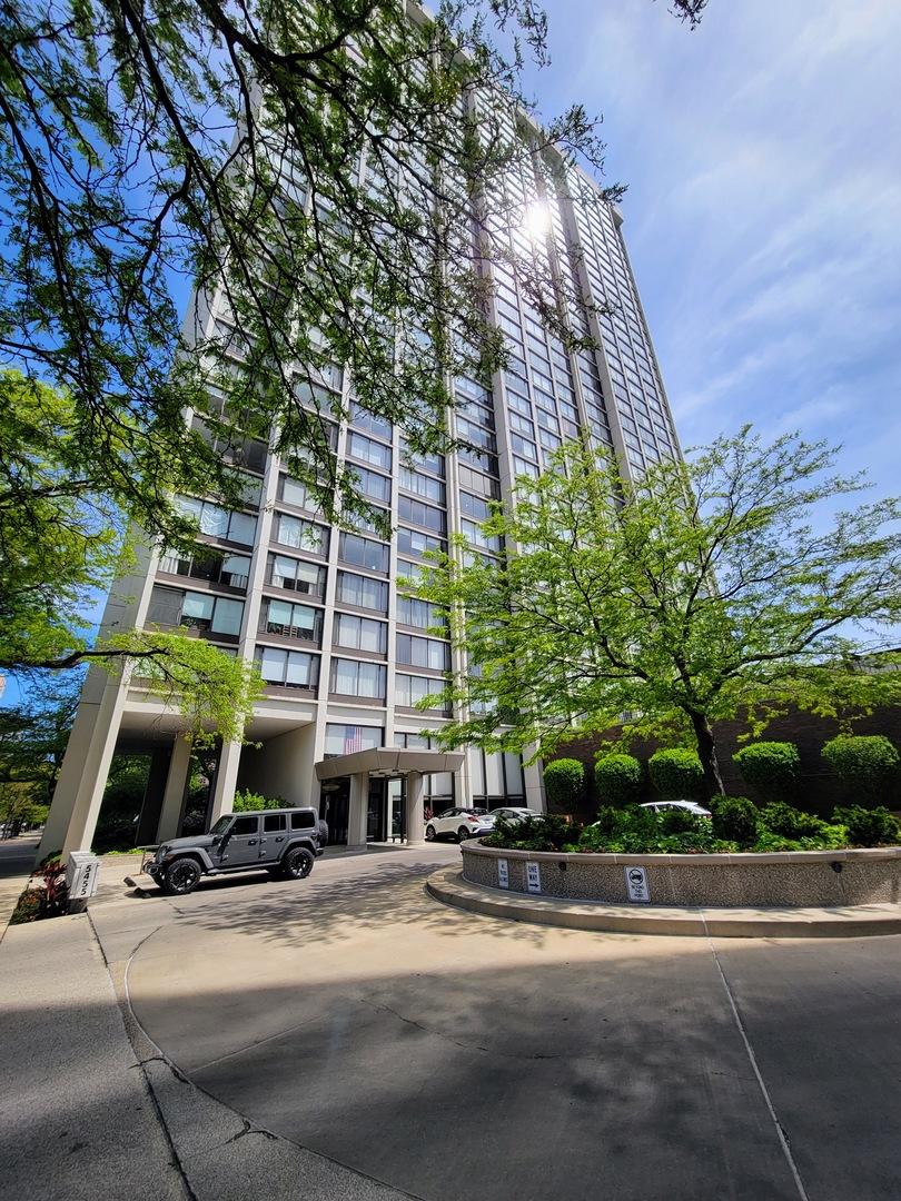 5455 N Sheridan Rd. #3615, Chicago, IL 60640