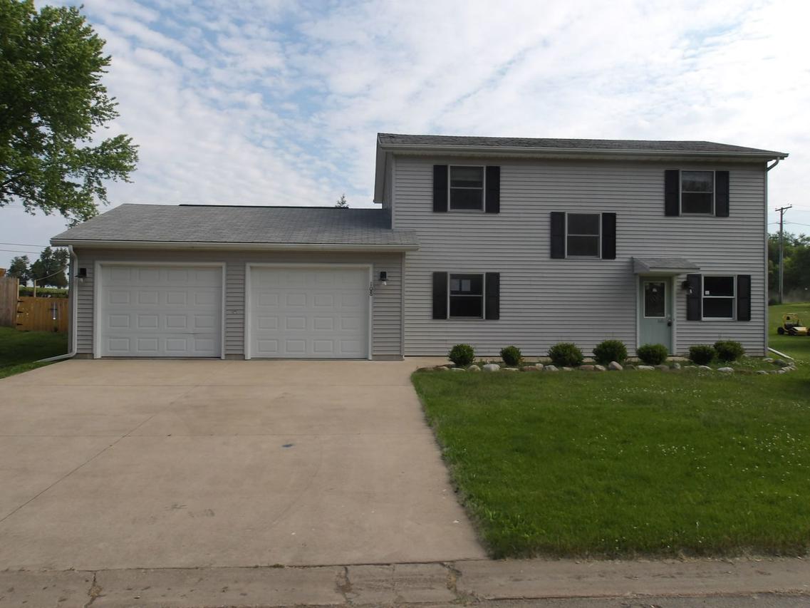 108 Hillside Dr., Polo, IL 61064