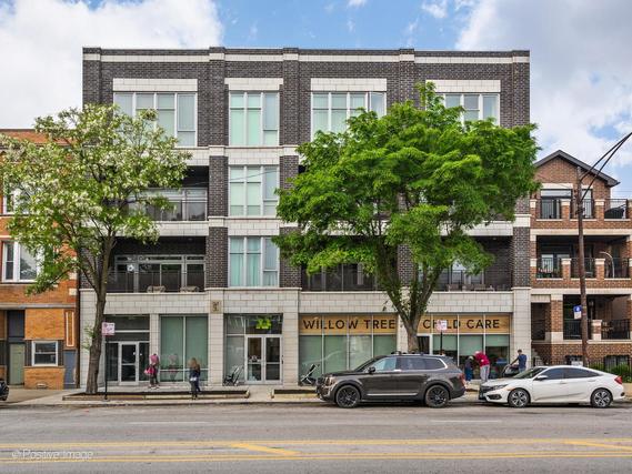 2618 W Fullerton Ave. #2C, Chicago, IL 60647