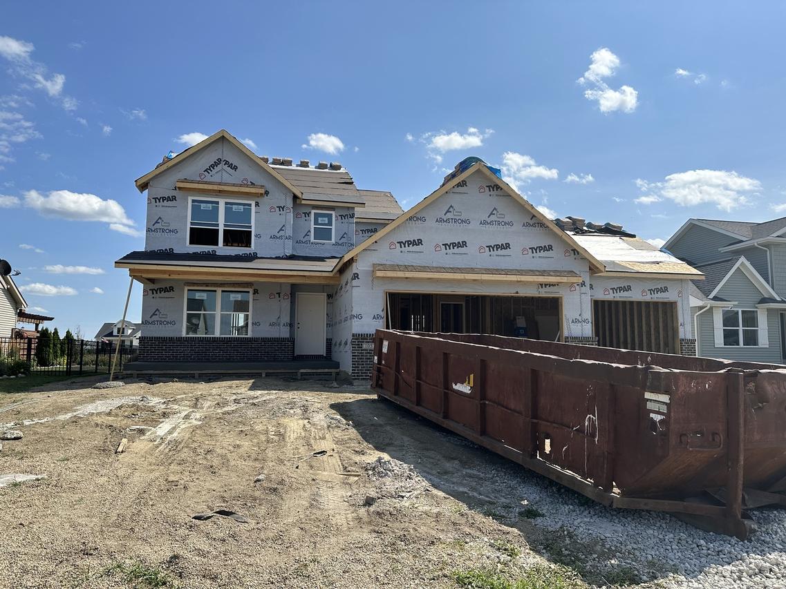 105 Astoria Dr., Savoy, IL 61874