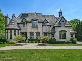 104 Longmeadow Rd., Winnetka, IL 60093