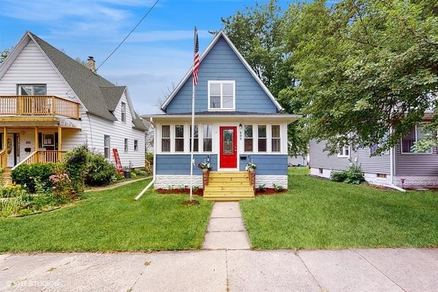 809 Grove St., Dekalb, IL 60115