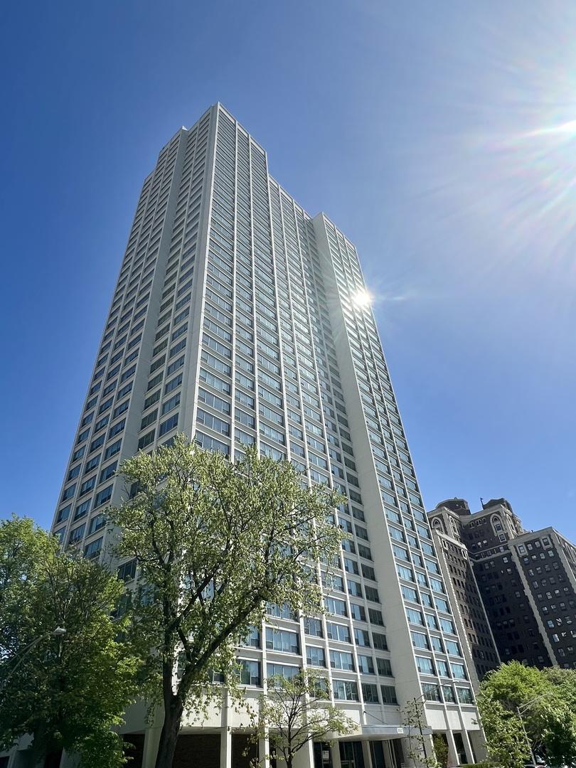 1700 E 56th St. #2406, Chicago, IL 60637