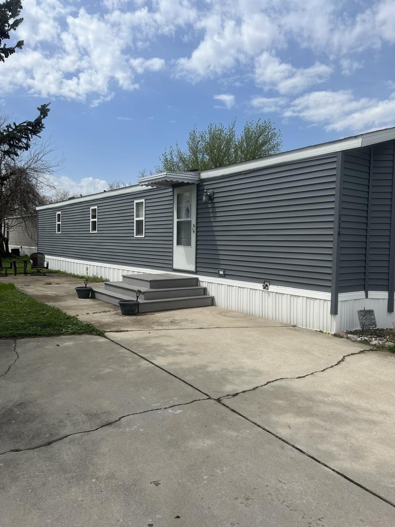 4001 E 134th St. #114, Chicago, IL 60633