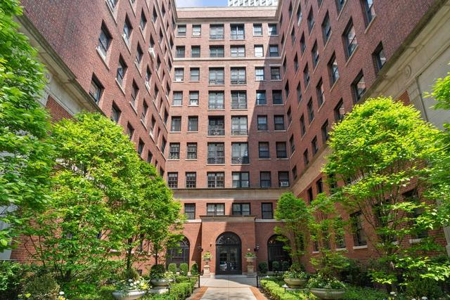 400 W Deming Pl. #2K, Chicago, IL 60614