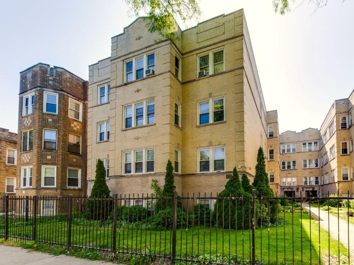 6442 N Claremont Ave. #2, Chicago, IL 60645
