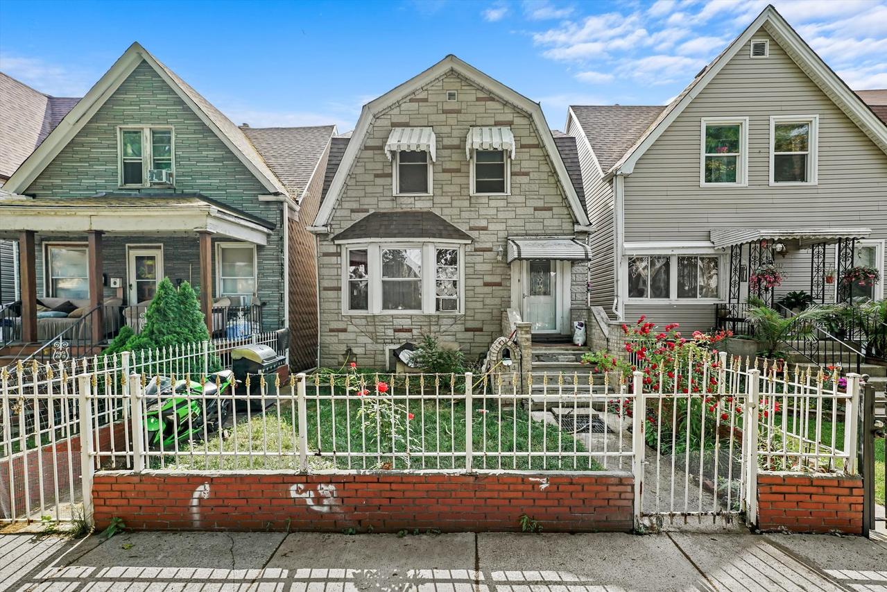 3514 S Mozart St., Chicago, IL 60632