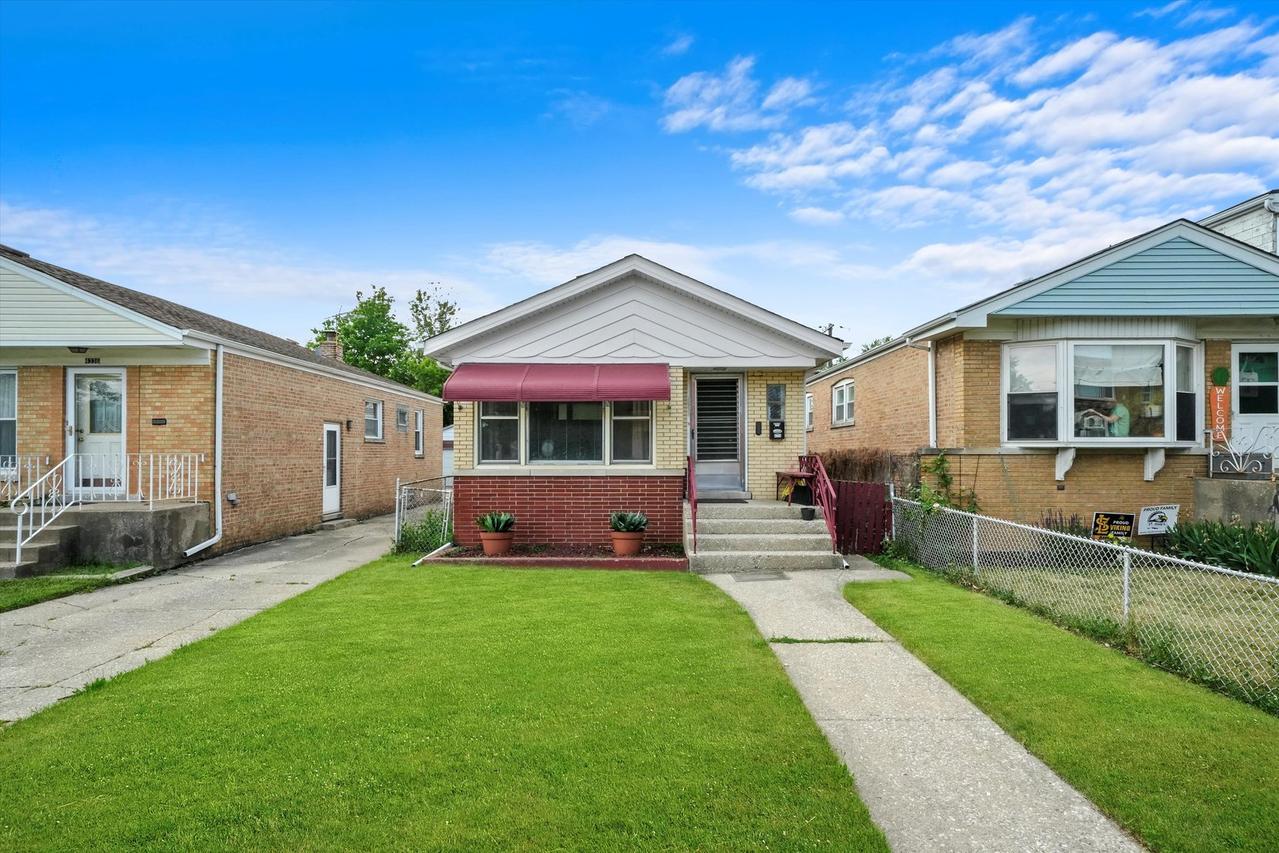4334 Lawndale Ave., Lyons, IL 60534
