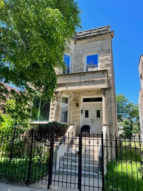 1914 S Avers Ave., Chicago, IL 60623