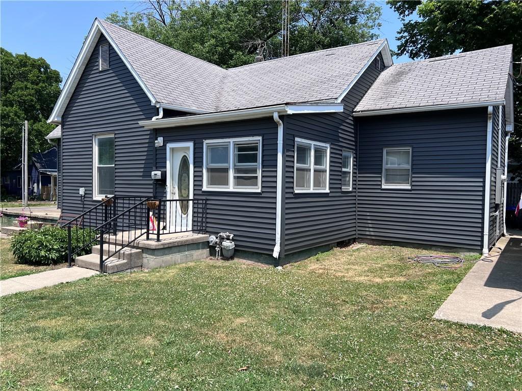 721 W North 4th St., Shelbyville, IL 62565