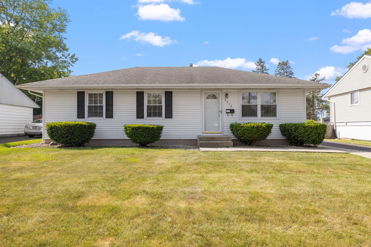 2508 Fairway Dr., Joliet, IL 60435