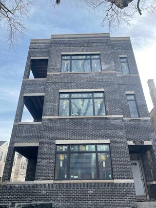 1511 W Byron St. #2, Chicago, IL 60613