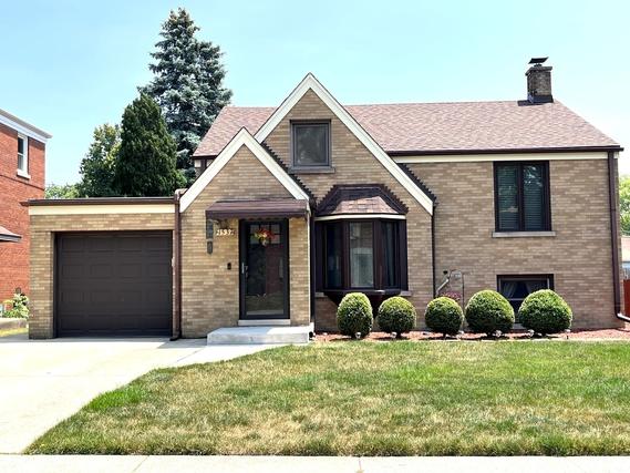 1537 Morgan Ave., La Grange Park, IL 60526