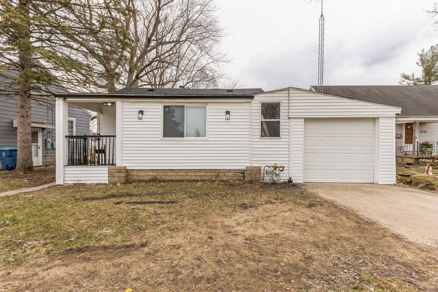 1710 W 4th St., Dixon, IL 61021