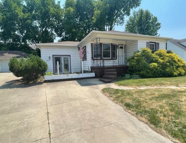 508 E 9th St., Rock Falls, IL 61071