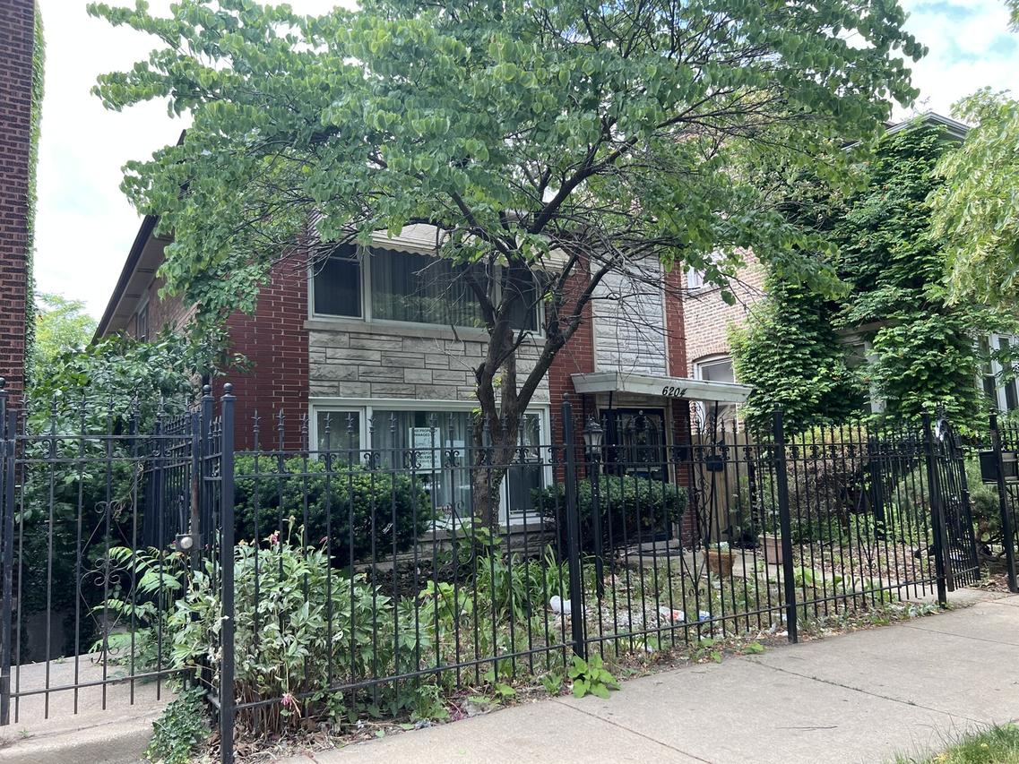 6204 S Artesian Ave., Chicago, IL 60629