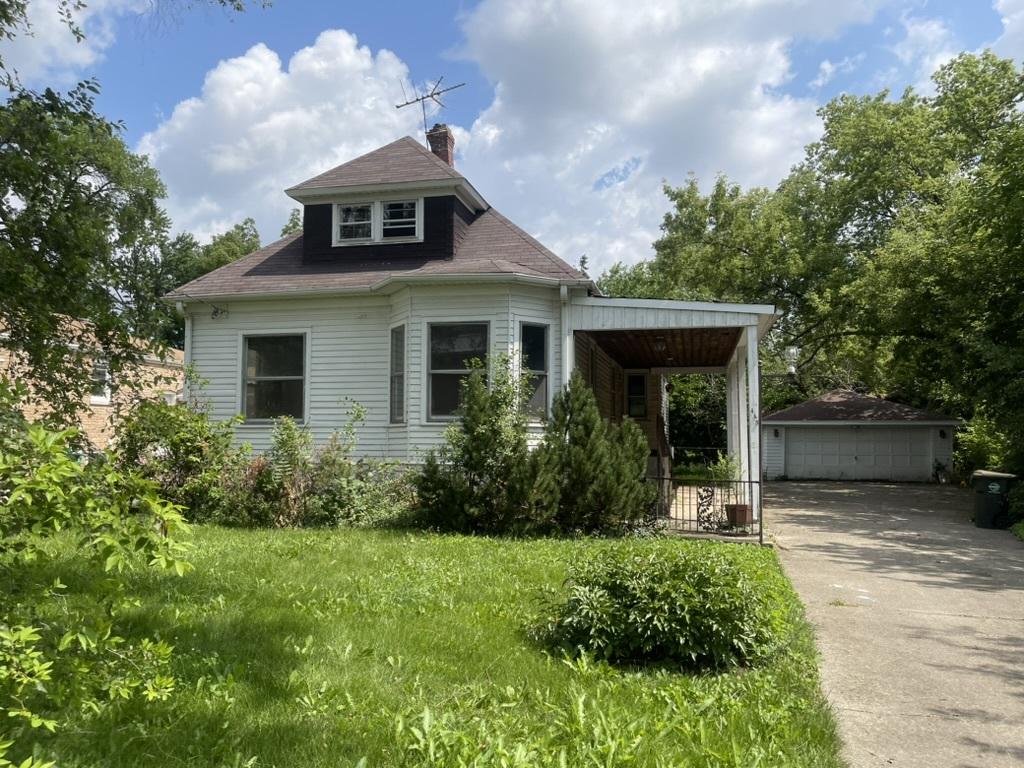 445 N Northwest Hwy., Park Ridge, IL 60068