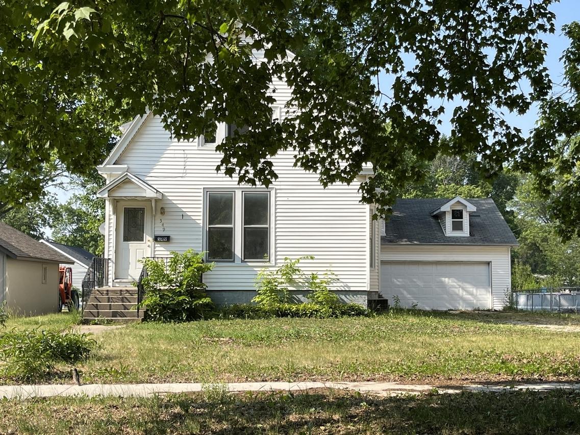 549 W Center St., Paxton, IL 60957