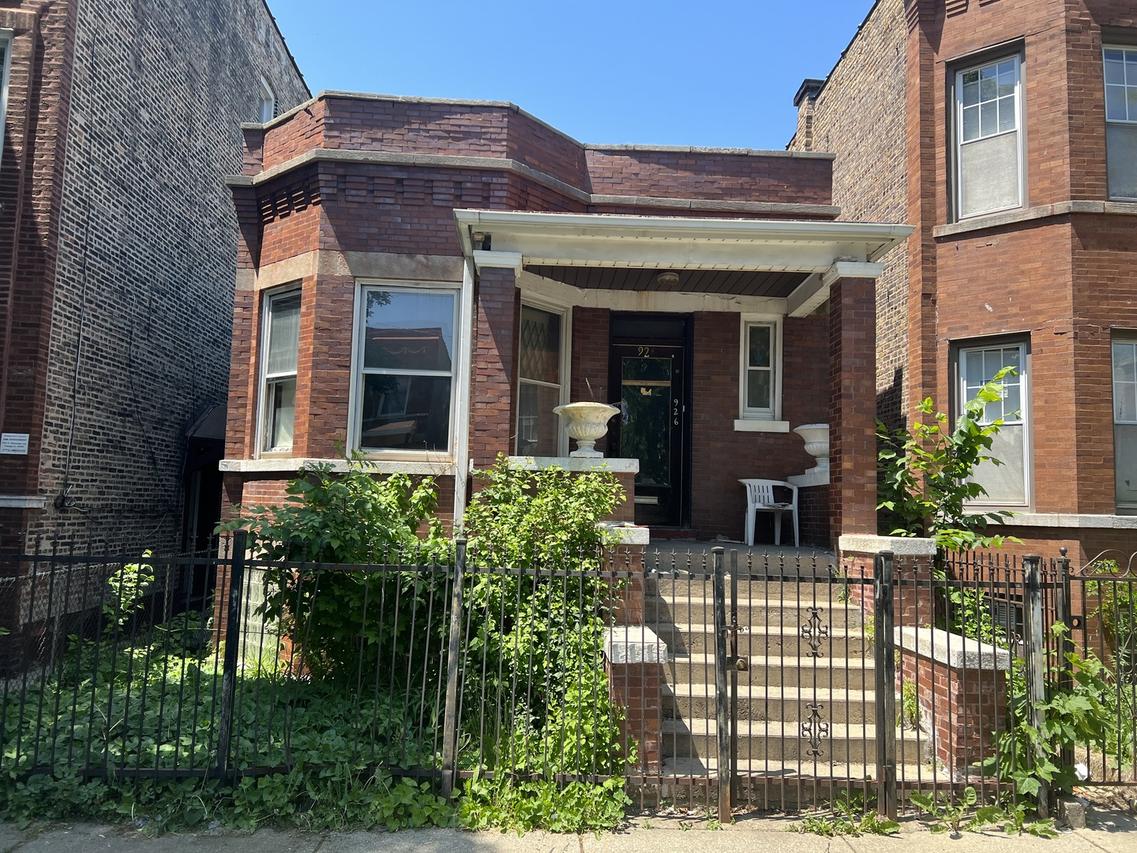 926 N Hamlin Ave., Chicago, IL 60651