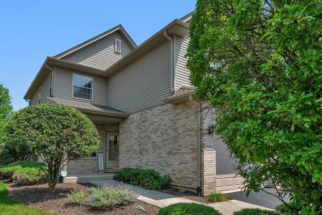 9042 Mansfield Dr., Tinley Park, IL 60487