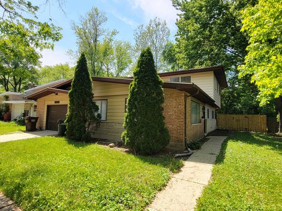 426 Tomahawk St., Park Forest, IL 60466