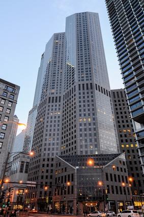 950 N Michigan Ave. #2502, Chicago, IL 60611