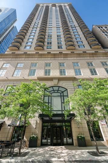 10 E Delaware Pl. #26CD, Chicago, IL 60611