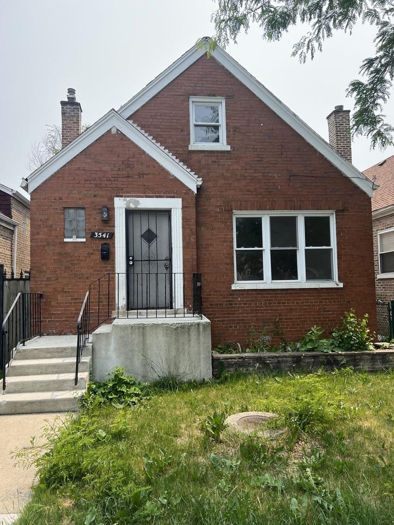 3541 W 74th St., Chicago, IL 60629
