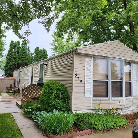 579 Park Ave., Belvidere, IL 61008