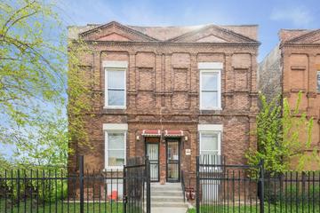 209 N La Crosse Ave., Chicago, IL 60644