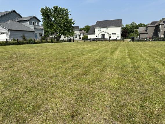 16w703 Jason Ct., Willowbrook, IL 60527