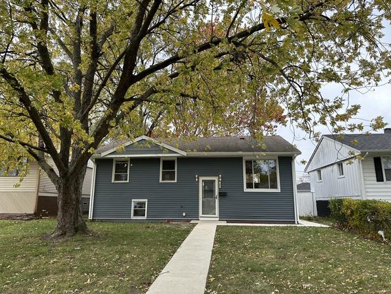 308 Chappel Ave., Calumet City, IL 60409