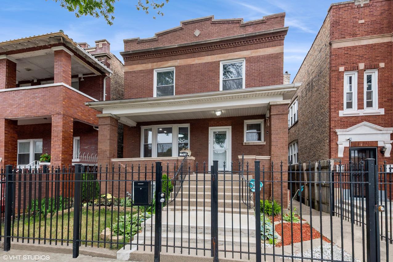 7744 S Carpenter St., Chicago, IL 60620