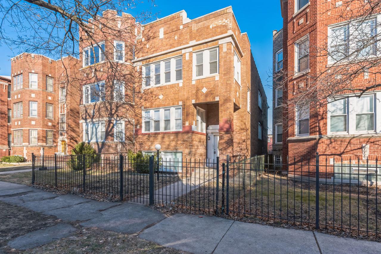 8147 S Evans Ave., Chicago, IL 60619