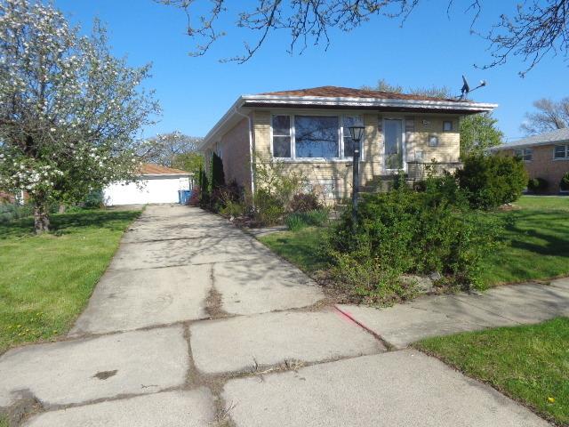 10437 S 81st Ave., Palos Hills, IL 60465