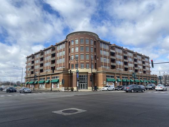6000 N Cicero Ave. #506, Chicago, IL 60646