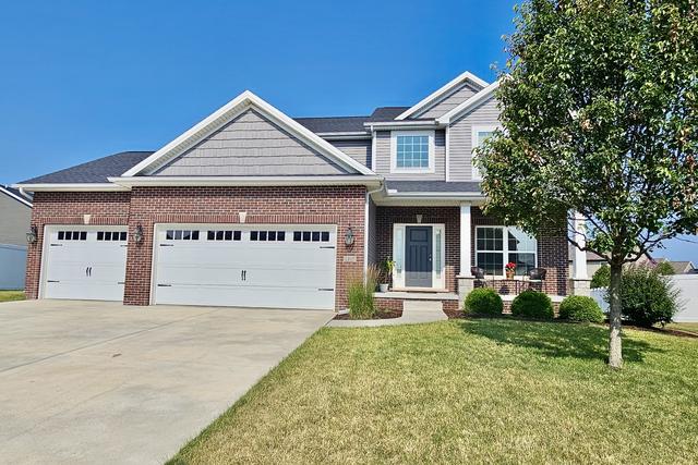 1207 Staghorne Way, Bloomington, IL 61705