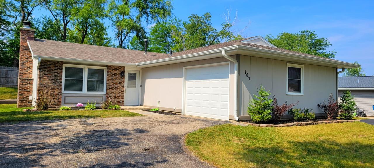 162 E Stevenson Dr., Glendale Heights, IL 60139