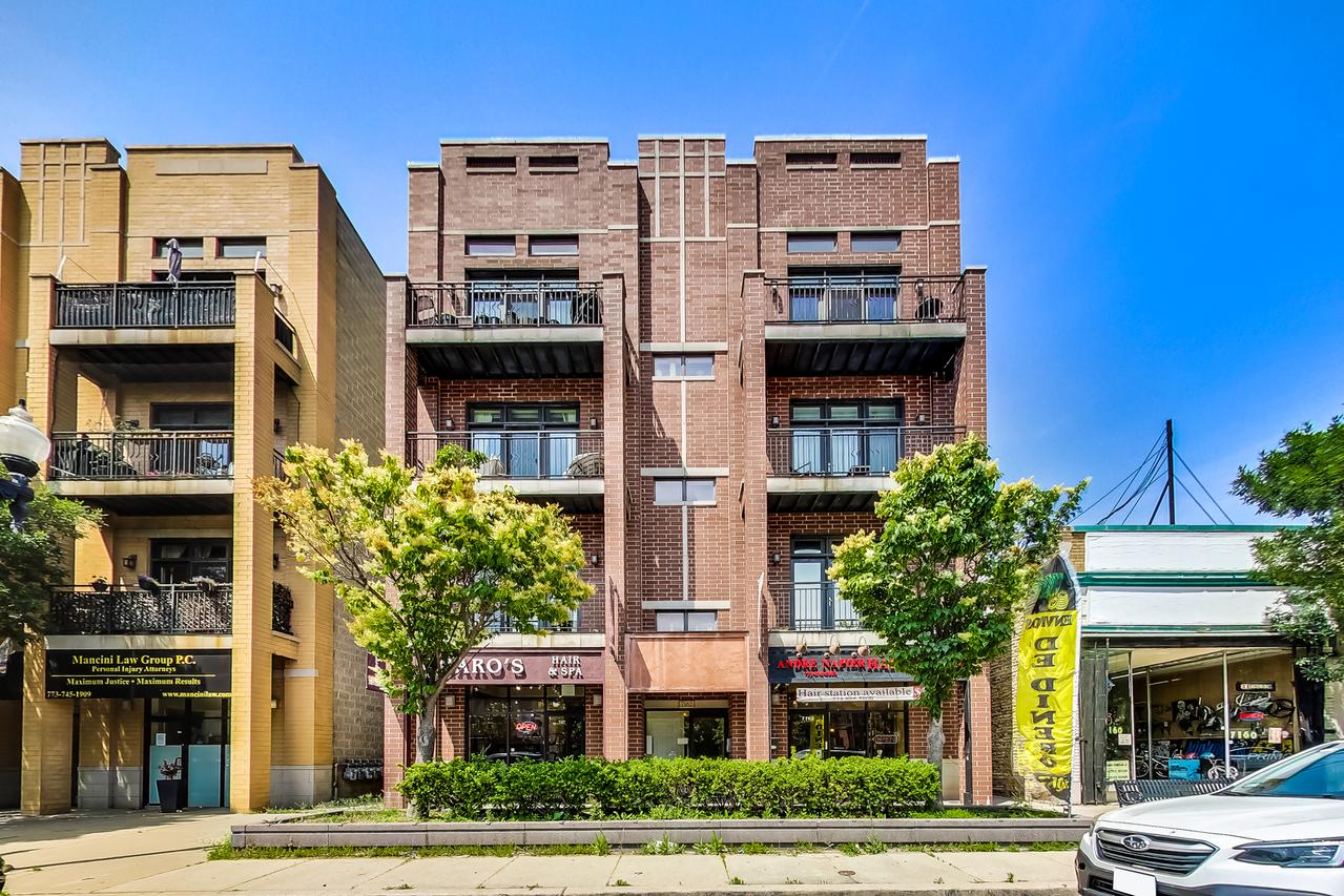 7162 W Grand Ave. #2W, Chicago, IL 60707